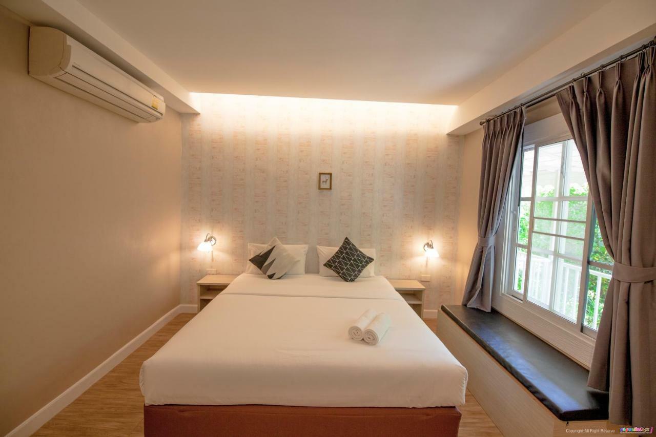 Color Ville Hotel Sha Certified Sakon Nakhon Buitenkant foto